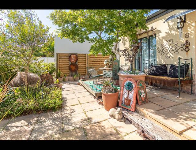 2 BEDROOM HOUSE TO LET IN ATLANTIC BEACH GOLF ESTATE